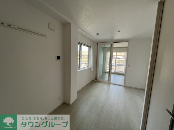 タチェット三郷中央の物件内観写真